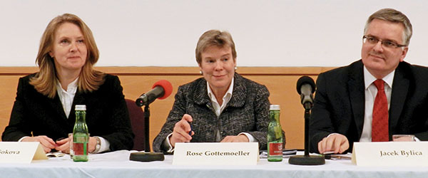 Panelists: VCDNP Executive Director Elena Sokova (left), Acting US Under Secretary of State Rose Gottemoeller, and EU Principal Adviser and Special Envoy Jacek Bylica